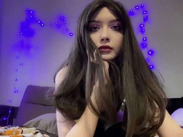 Live sex webcam photo for rosemary-room #270674727