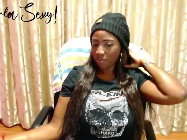 Live sex webcam photo for Perlaseexy07 #270824745