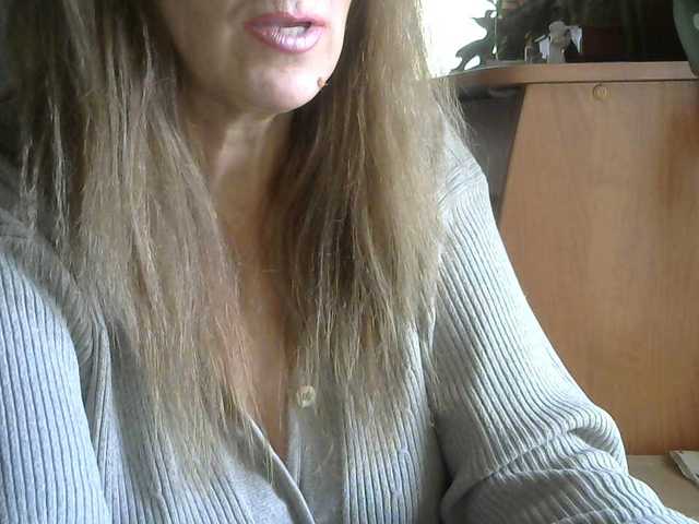 Live sex webcam photo for Sonya48 #270819161