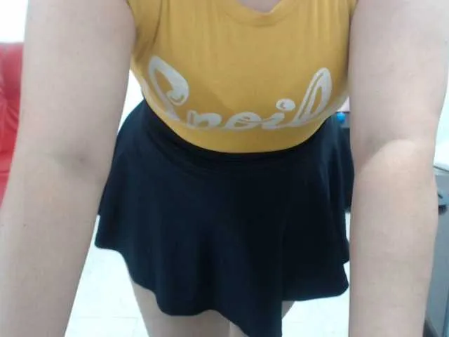 Live sex webcam photo for MiaRosse- #270824381