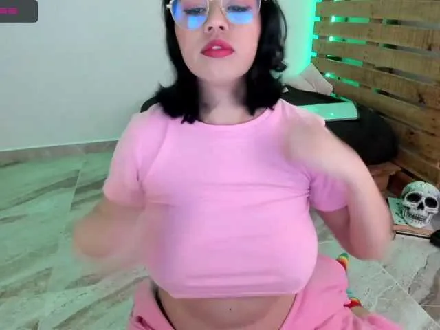 Live sex webcam photo for Noah-Beauty #270815483