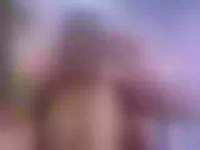 Live sex webcam photo for LaurenHills #270815210