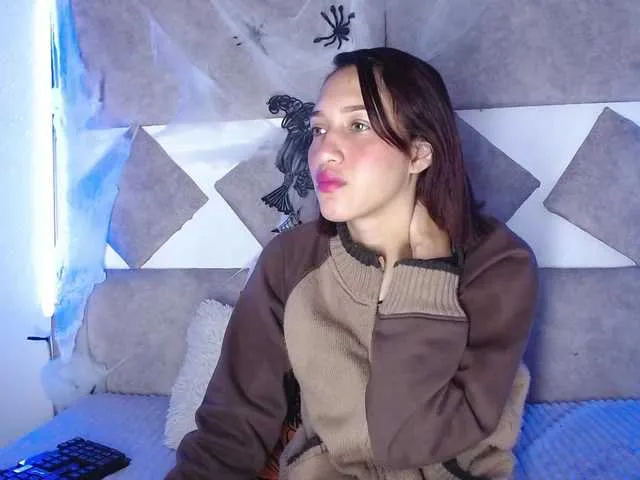 Live sex webcam photo for ethereal3113 #270824403