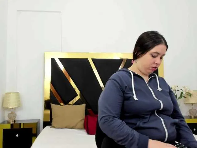 Live sex webcam photo for SofiaRosse #270819707