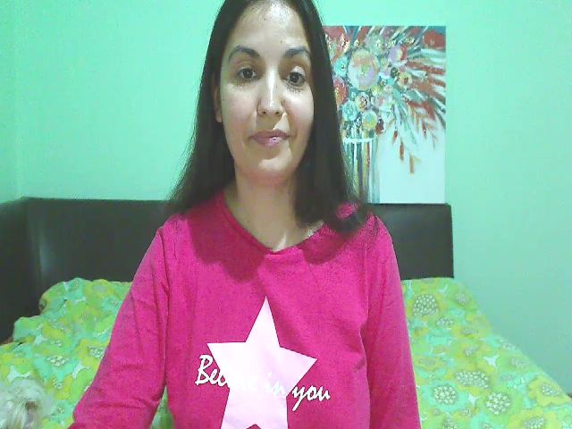 Live sex webcam photo for OneHotty #270827745