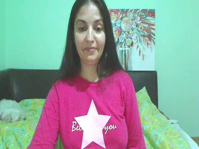 Live sex webcam photo for OneHotty #270828228