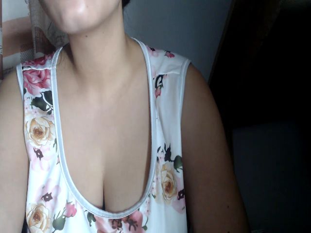 Live sex webcam photo for HotpukiLuver #270828018