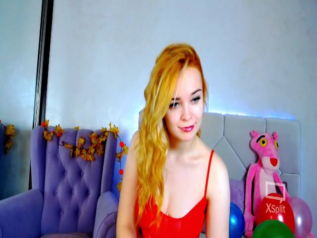 Live sex webcam photo for Amberly_Doll #287866397