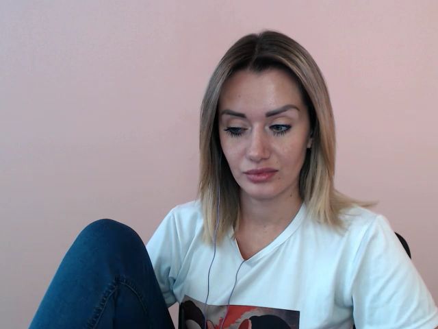 Live sex webcam photo for AlexaSweett_ #270817236