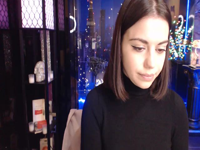 Live sex webcam photo for sunn_o #270816430