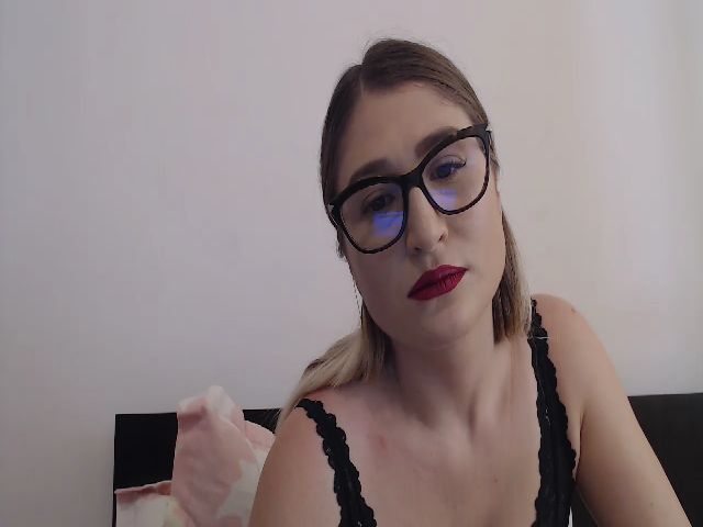 Live sex webcam photo for evellines91 #270820091