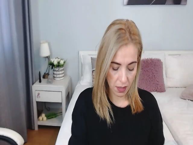 Live sex webcam photo for Layla2022 #270816353