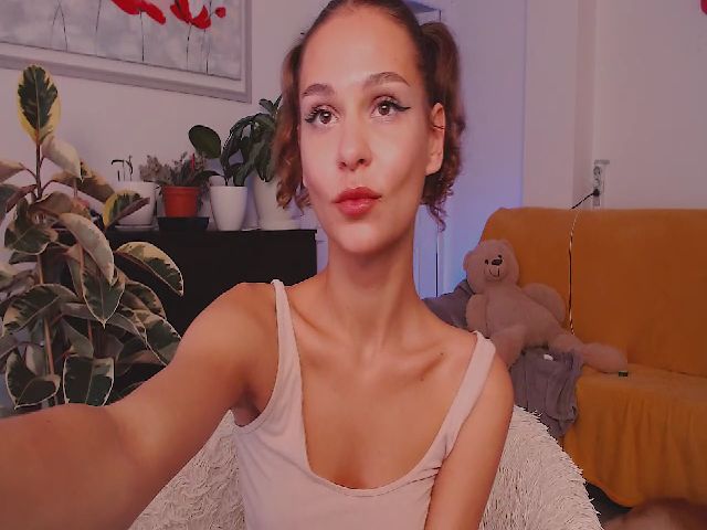 Live sex webcam photo for He11oa1ice #270822283