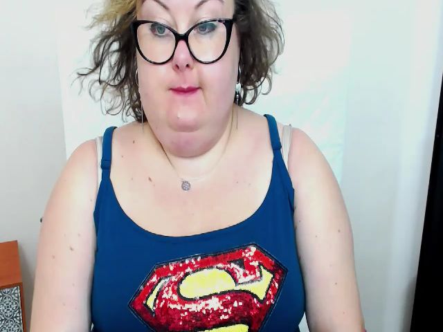 Live sex webcam photo for HornyBonnie #270817306