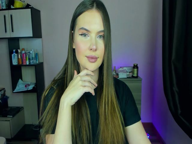 Live sex webcam photo for Daisymarly #270825546