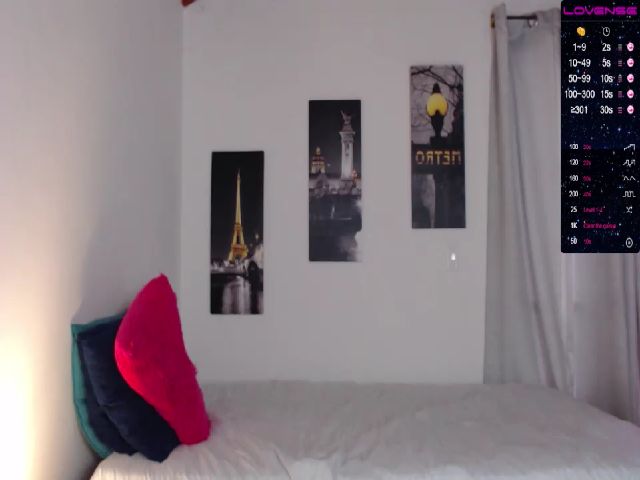 Live sex webcam photo for Alessiafioore #270820059