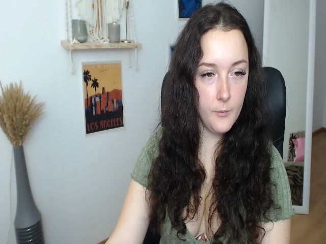 Live sex webcam photo for GloriaSparks #270817031