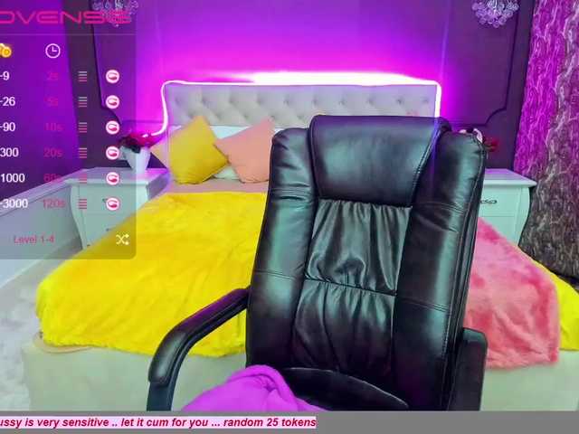 Live sex webcam photo for VicroryLulu #270810514