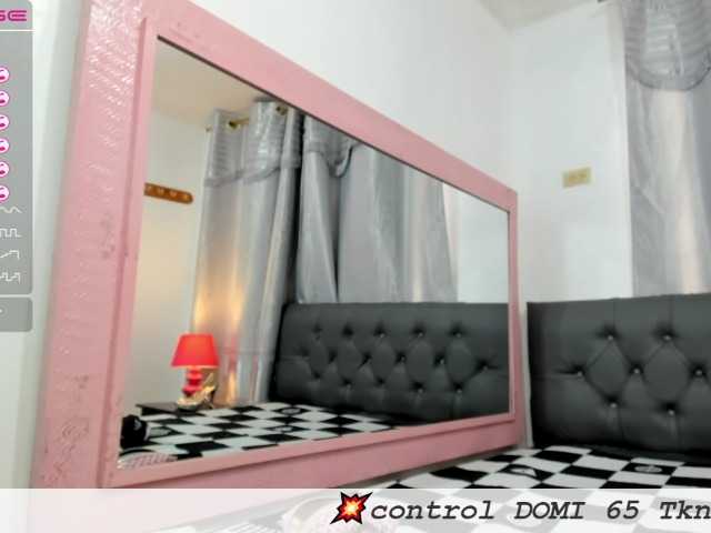 Live sex webcam photo for MeganCoppiano #270824646