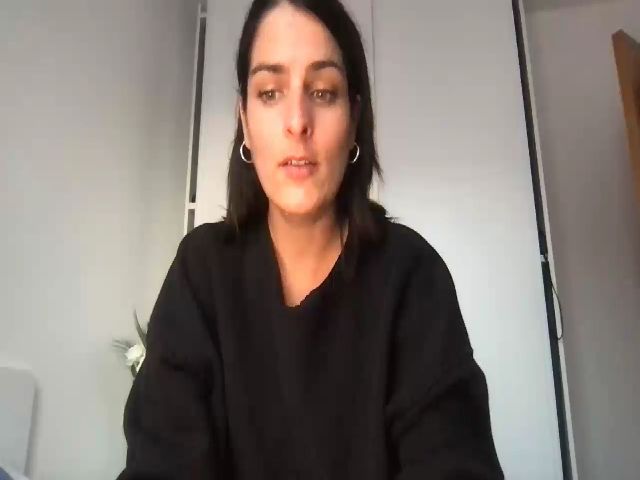 Live sex webcam photo for Cami_coquine #270821810