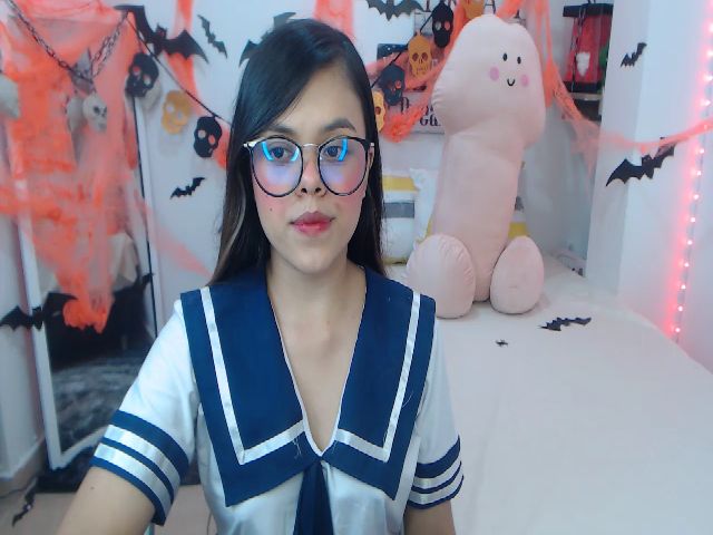 Live sex webcam photo for Sofia_lovin #270813507