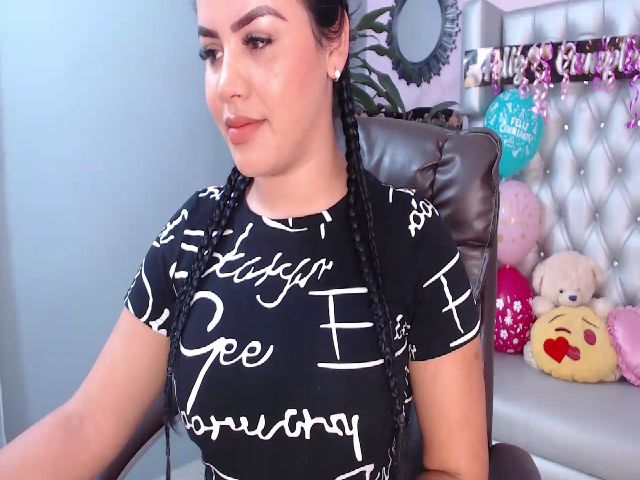 Live sex webcam photo for sashacamy #270818607
