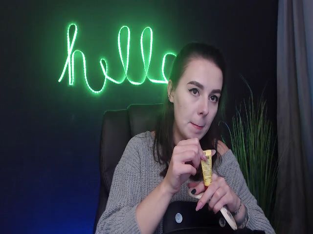 Live sex webcam photo for DinaD #270822088