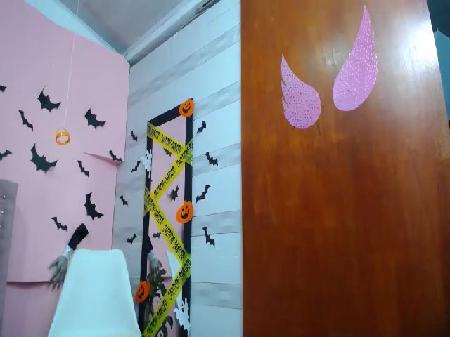 Live sex webcam photo for Tifanny_up #270827625