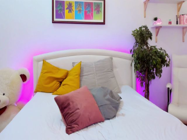 Live sex webcam photo for Jade_Grail #270822899