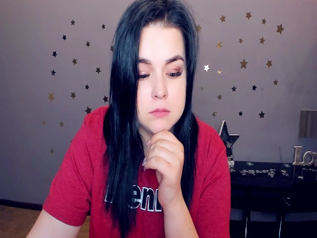 Live sex webcam photo for Sinnarey #270818335