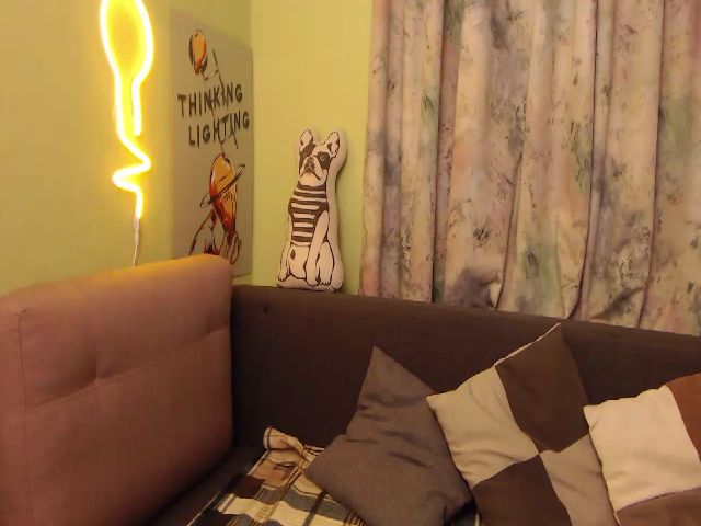 Live sex webcam photo for LizaElizabeth #270817579