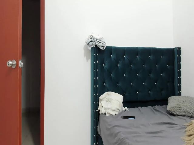 Live sex webcam photo for BiancadeLima #270827459