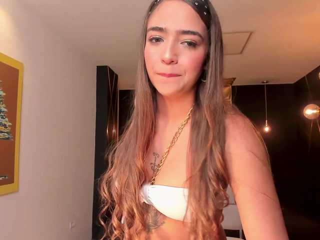 Live sex webcam photo for MariamRivera #270823268