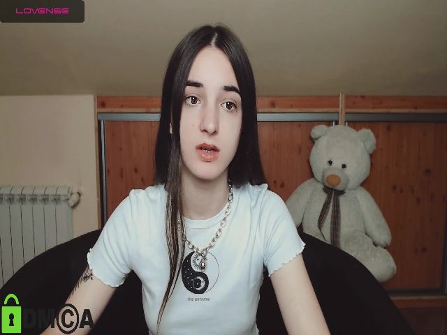 Live sex webcam photo for CookiePetite #270820911