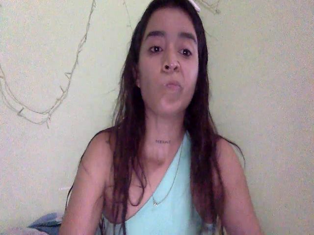 Live sex webcam photo for tinquerbell69 #270826761