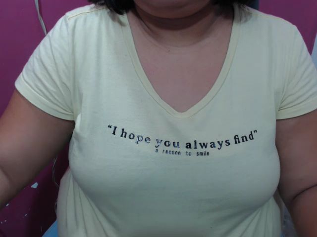 Live sex webcam photo for Sexycarolin22 #270822400