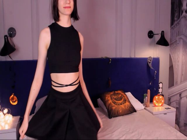Live sex webcam photo for RamonaK #270816630