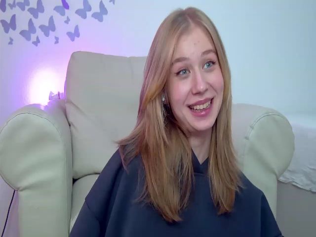 Live sex webcam photo for Judyfoxxx #270818518