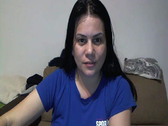 Live sex webcam photo for Fenisa #270825749