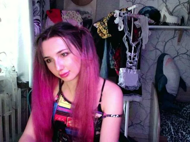 Live sex webcam photo for ElsieLove #270815007