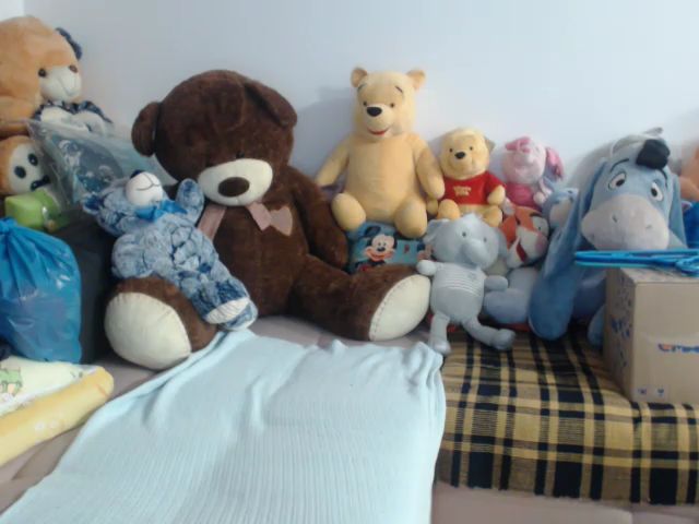 Live sex webcam photo for Hornyrihana89 #270824946