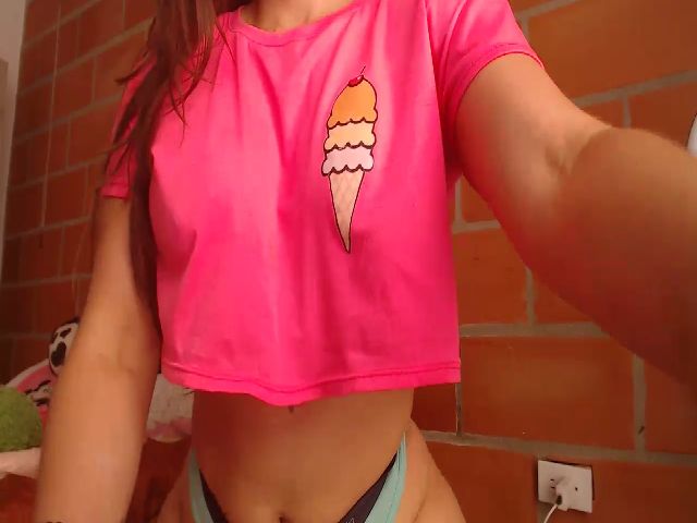 Live sex webcam photo for Sexybunny_0_0 #270826746