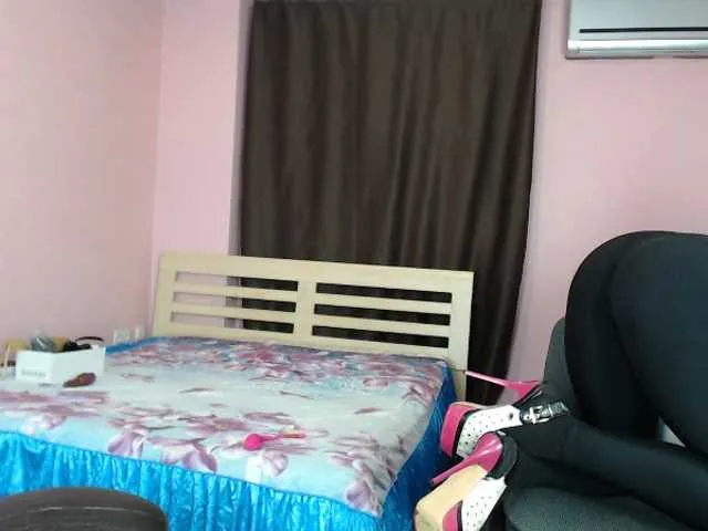 Live sex webcam photo for mechta_geysha #270837364