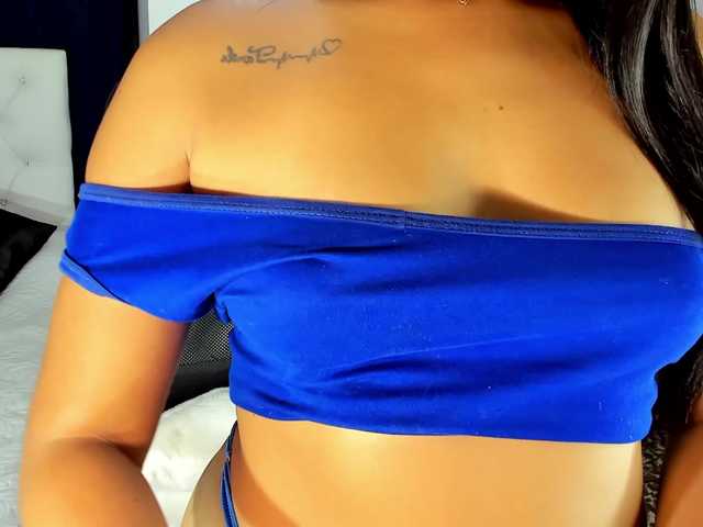 Live sex webcam photo for alanajones #270829570