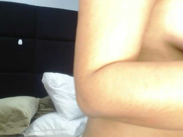 Live sex webcam photo for lolaastars1 #270830085