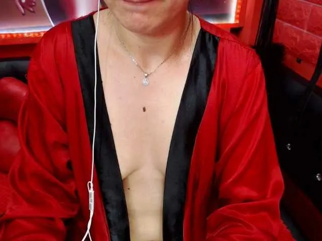 Live sex webcam photo for anadeepxxx #270843264