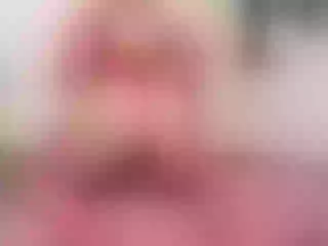 Live sex webcam photo for suggar-milf #270842436