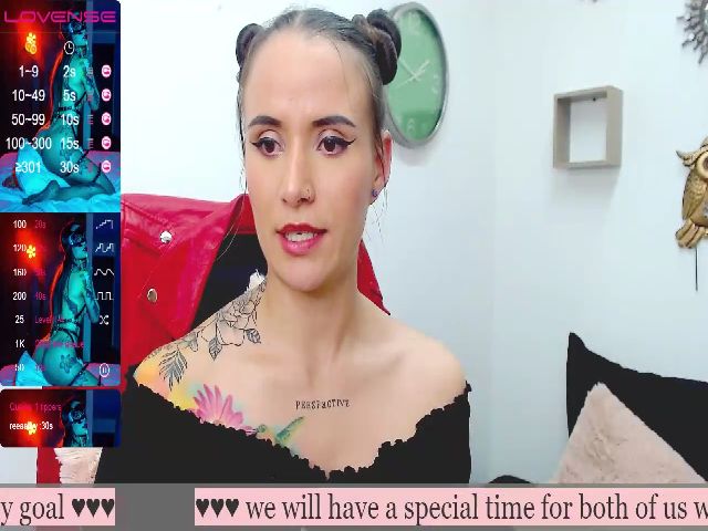 Live sex webcam photo for Avaa22_ #270830869