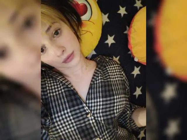 Live sex webcam photo for Shel-inna #270828722