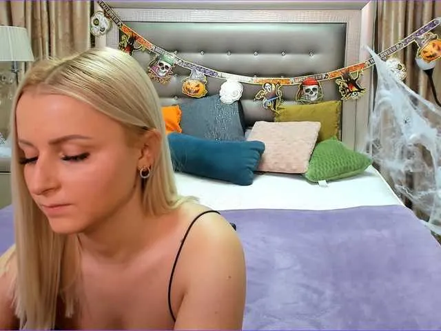 Live sex webcam photo for blondp3earl #270834137